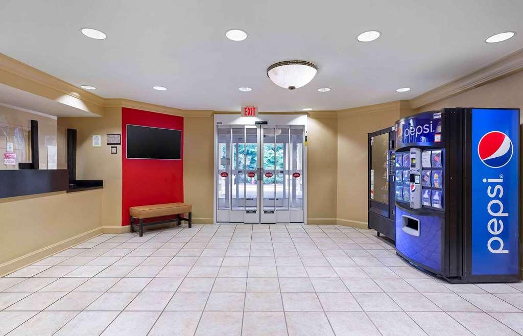 Extended Stay America Suites - Boston - Westborough - East Main Street Interior photo